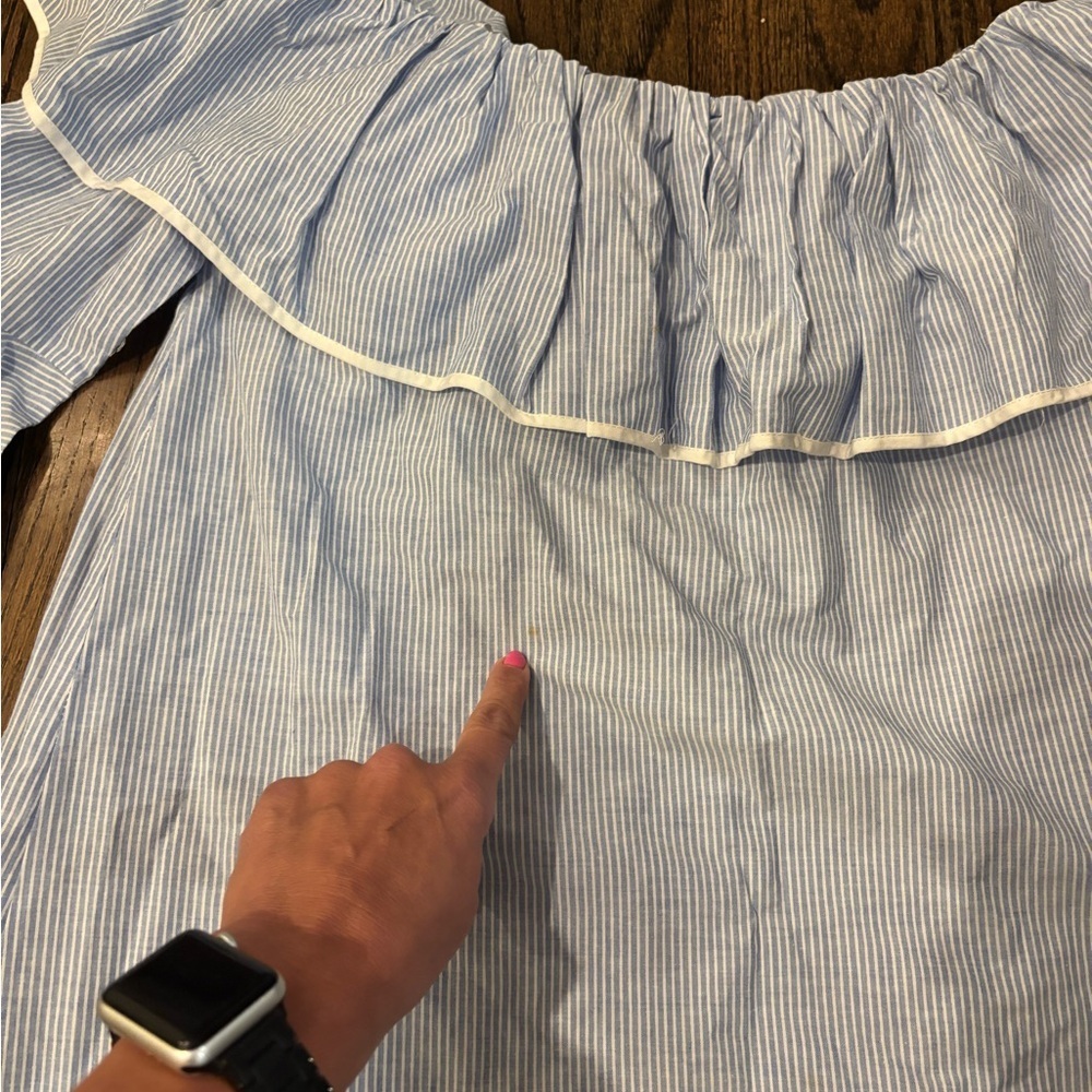 She + Sky Light Blue off the shoulder bell sleeve Ruffled Blouse-L - Picture 3 of 5